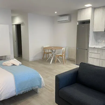 - Iberia Apartment *